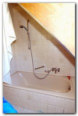 Badewanne / Dusche: Monteurunterkunft, Monteurwohnung Sachsenheim-Hohenhaslach (Bild 1)